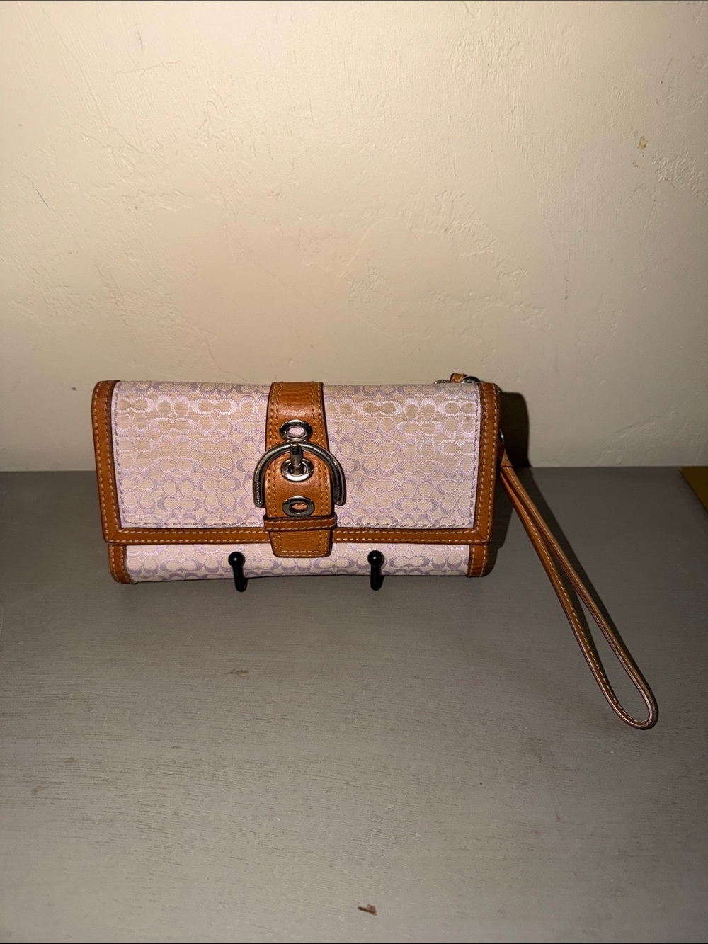 Vintage Y2K Coach Soho Signature long wallet in lavender